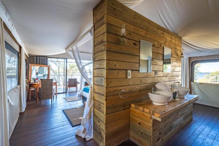 Jackalberry Chobe Hotell Kasane Exteriör bild