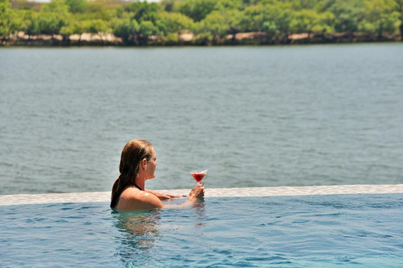 Jackalberry Chobe Hotell Kasane Exteriör bild