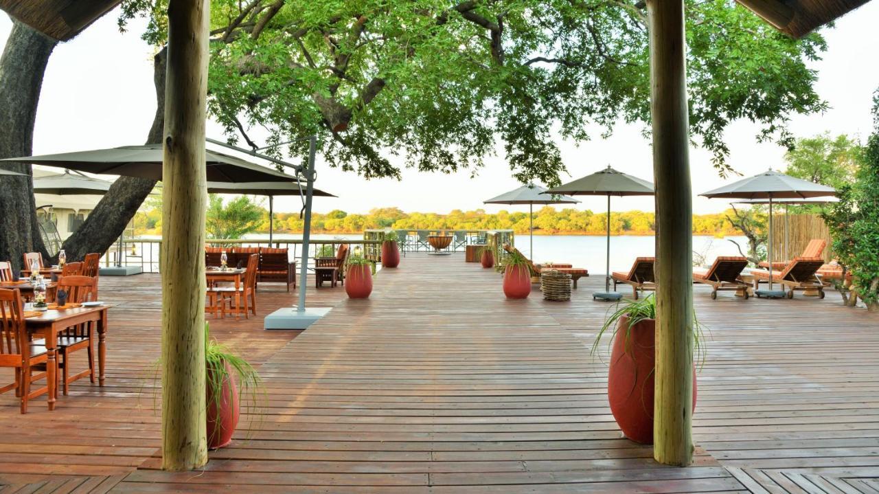 Jackalberry Chobe Hotell Kasane Exteriör bild