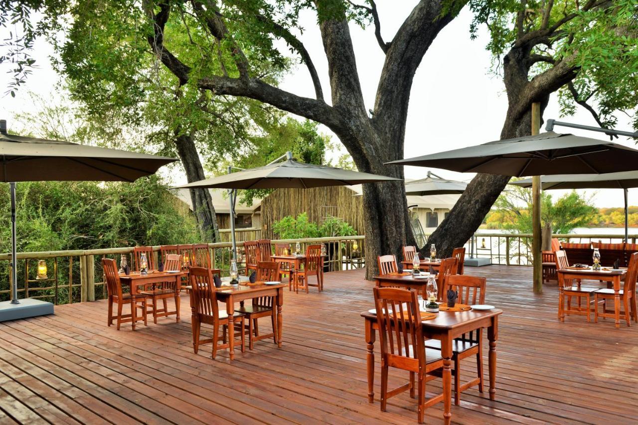 Jackalberry Chobe Hotell Kasane Exteriör bild